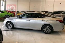 نيسان ألتيما